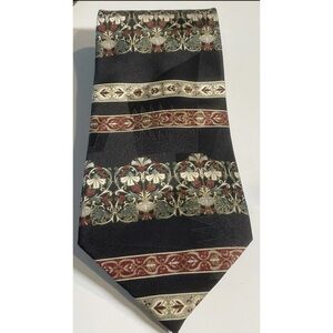 Pierre Cardin Mens Necktie Black Red Silk Tie 3.75 x 56